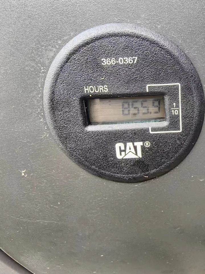 Caterpillar 349D2 Crawler Excavator hour meter detail Caterpillar 349D2 Crawler Excavator hour meter detail