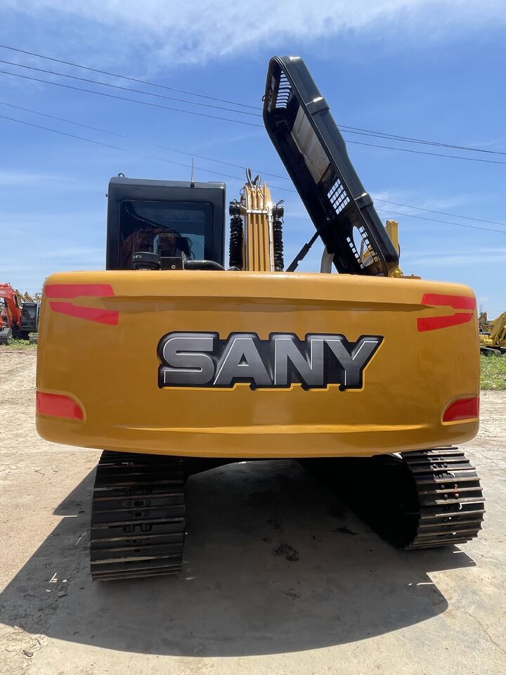 2023 Sany SY135C crawler excavator rear view 2023 Sany SY135C crawler excavator rear view