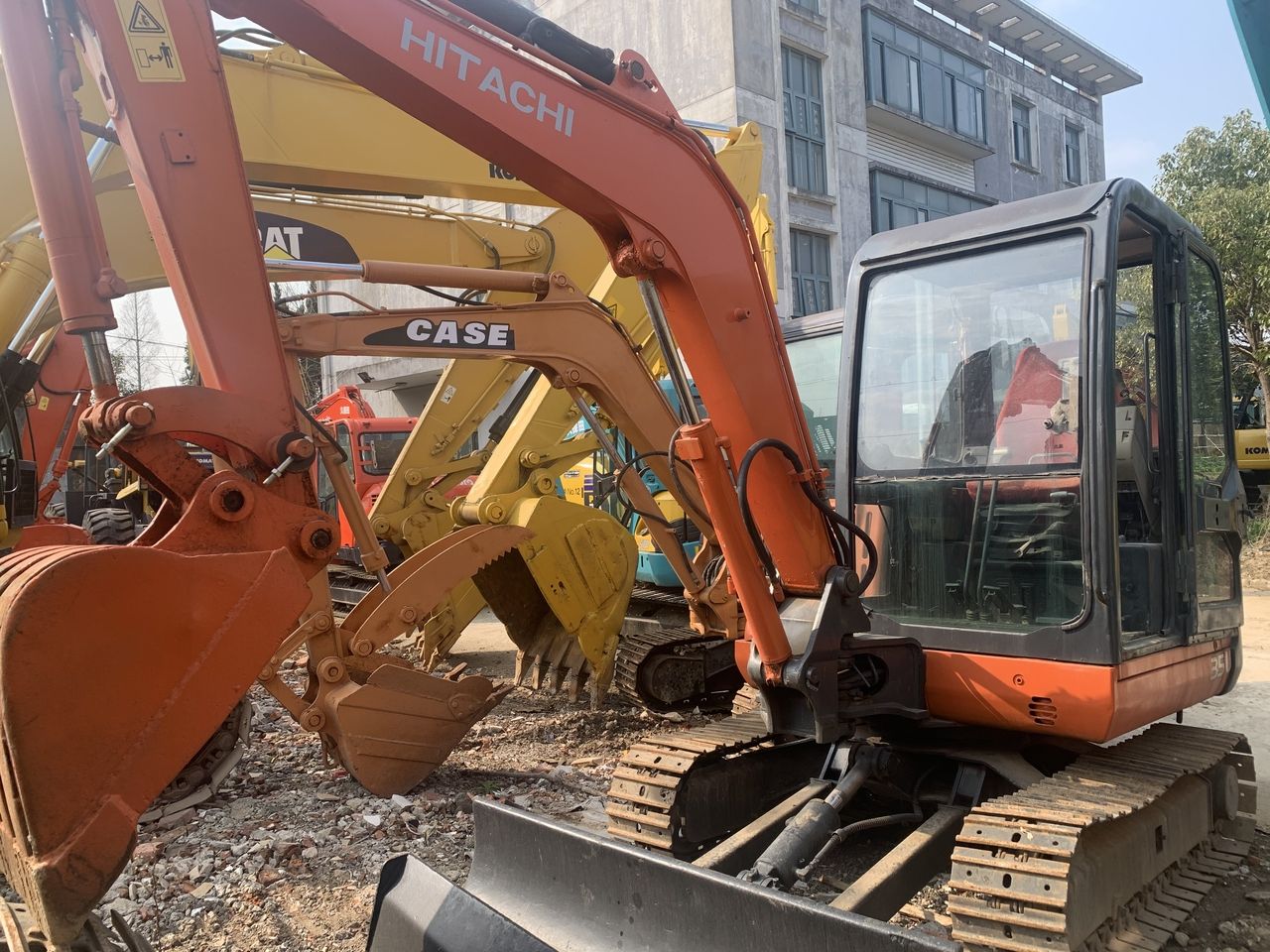 2016 Hitachi ZX35U mini excavator, front three-quarter view 2016 Hitachi ZX35U mini excavator, front three-quarter view