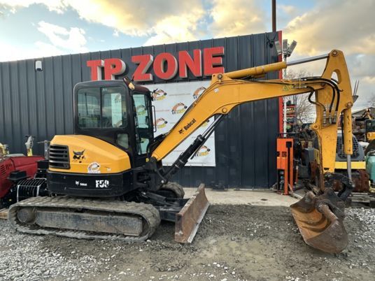 2016 Bobcat E50 mini excavator, side view 2016 Bobcat E50 mini excavator, side view