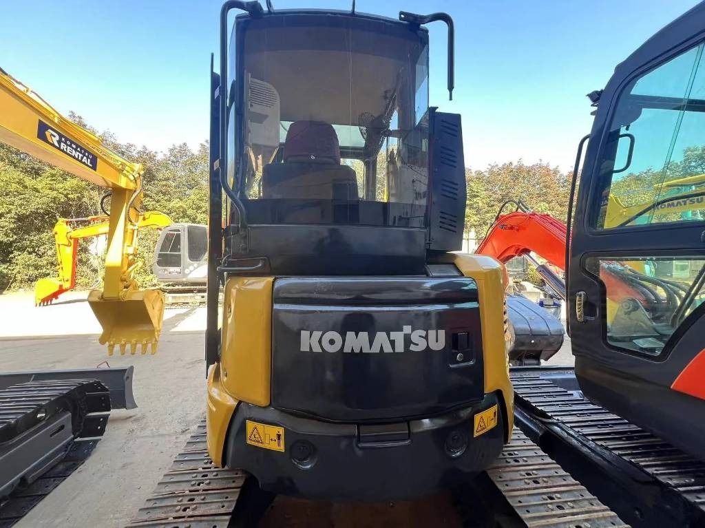 2022 Komatsu PC40MR mini excavator rear view 2022 Komatsu PC40MR mini excavator rear view