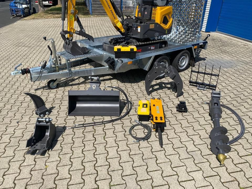 Berger Kraus BK1000JS mini excavator on trailer with attachments Berger Kraus BK1000JS mini excavator on trailer with attachments