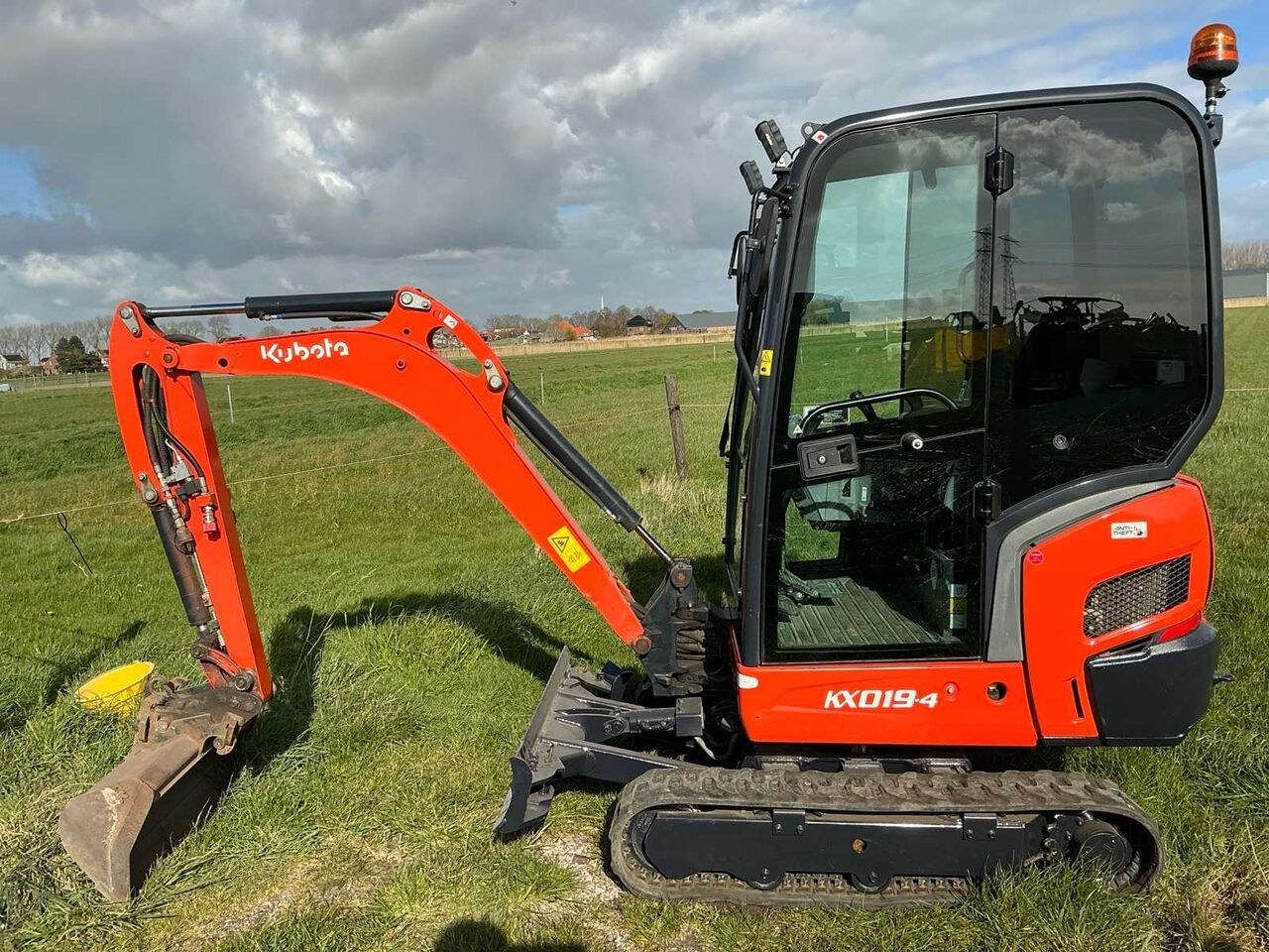 2021 Kubota KX019-4 mini excavator, side view