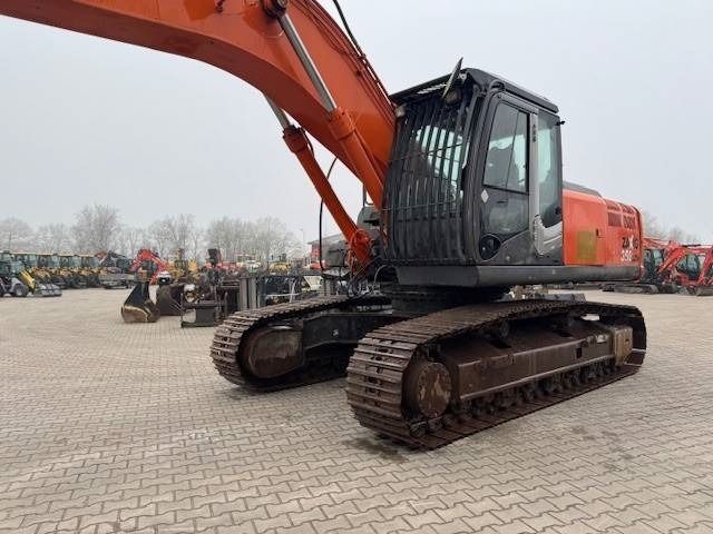 2006 Hitachi ZX350LCN crawler excavator, side view 2006 Hitachi ZX350LCN crawler excavator, side view