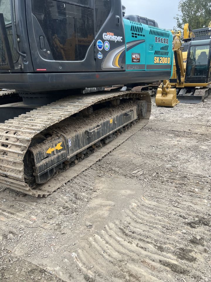 2024 Kobelco SK200D crawler excavator side profile view 2024 Kobelco SK200D crawler excavator side profile view