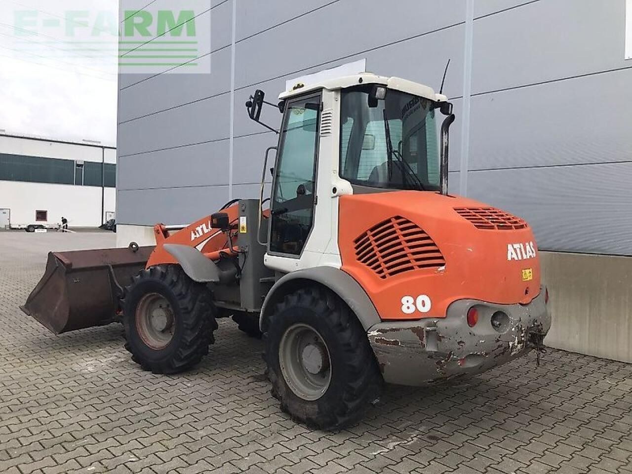 2008 Atlas AR 80 wheel loader, front three-quarter view 2008 Atlas AR 80 wheel loader, front three-quarter view