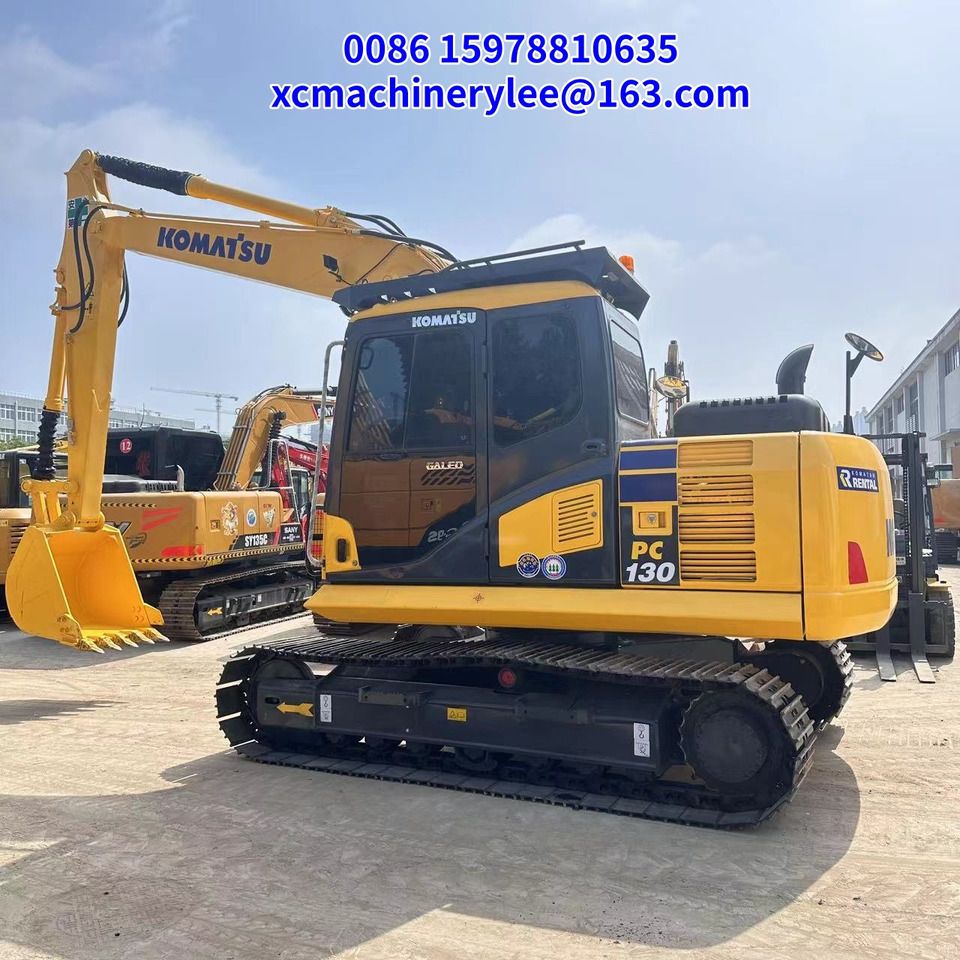2024 Komatsu PC130 crawler excavator, side view 2024 Komatsu PC130 crawler excavator, side view