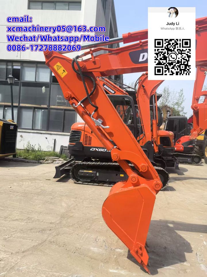 2023 Doosan DX60-9C mini excavator side view 2023 Doosan DX60-9C mini excavator side view