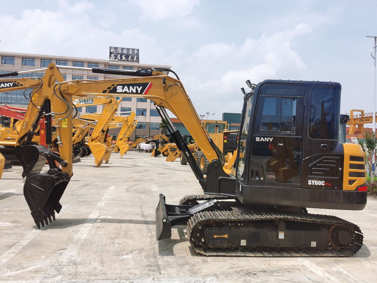 2023 Sany SY60C Pro mini excavator, side view 2023 Sany SY60C Pro mini excavator, side view