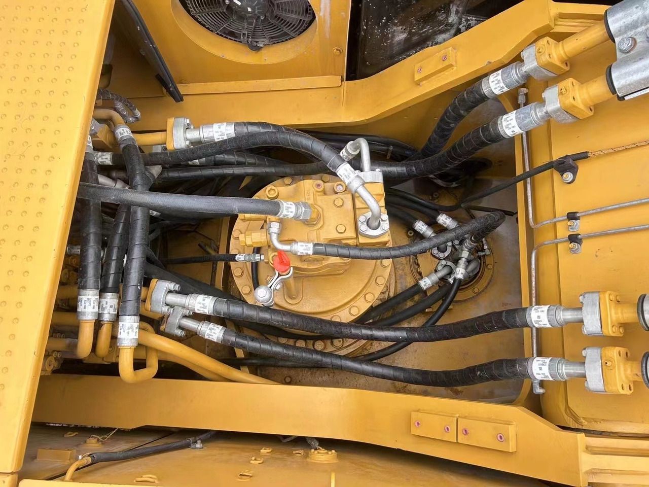 2022 Caterpillar 340DL crawler excavator hydraulic swivel joint detail