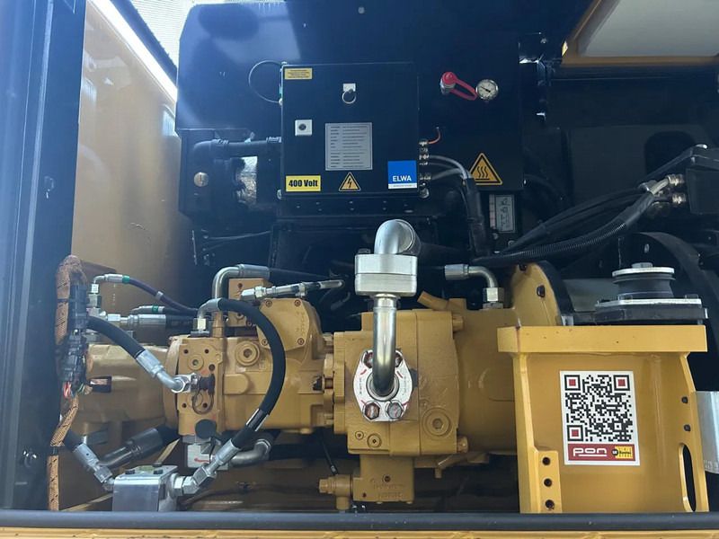 2021 Caterpillar MH22 material handler engine compartment view