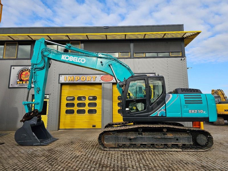 2017 Kobelco SK210LC-10 crawler excavator, side view