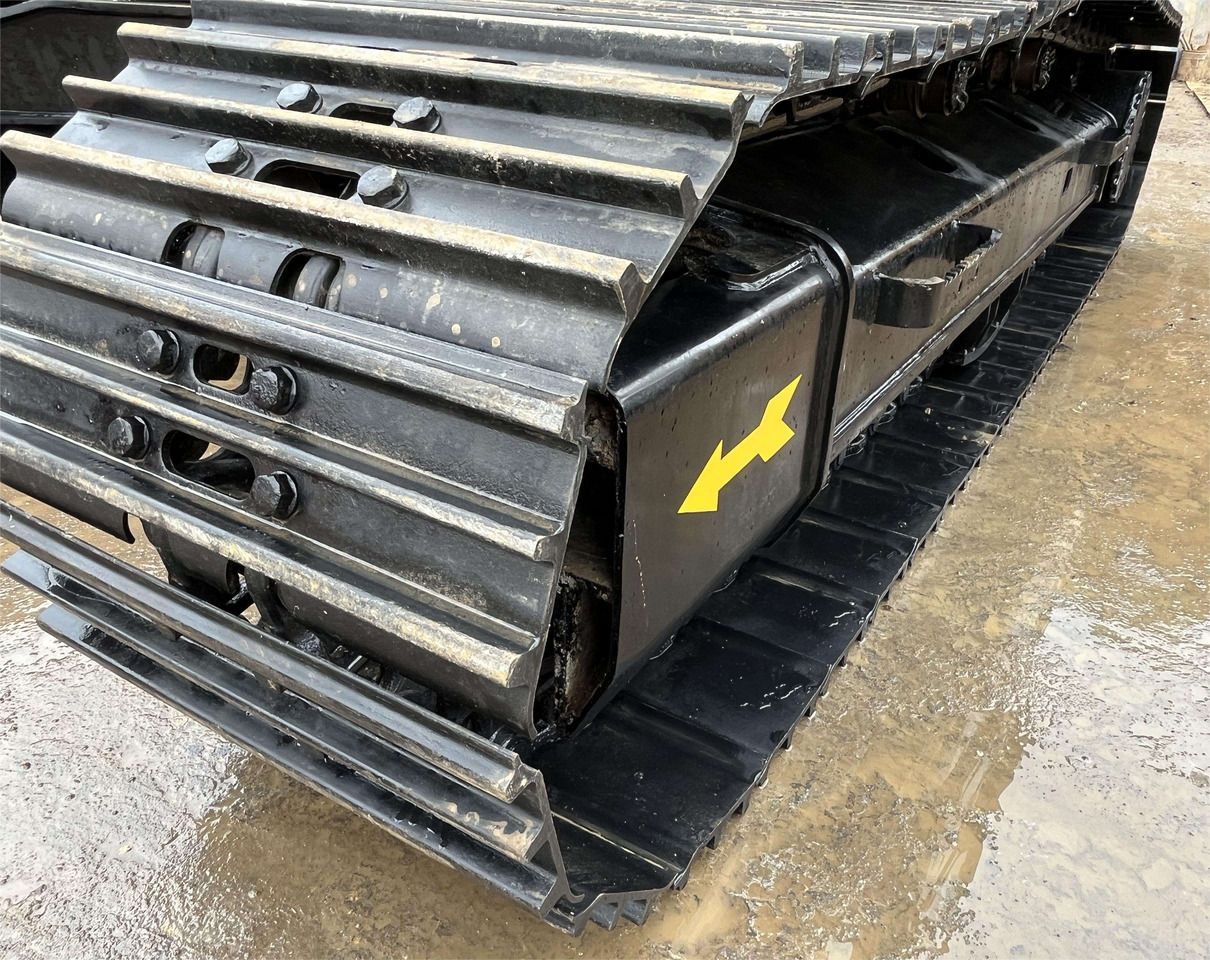 2016 Caterpillar 320D paletli ekskavatör palet detayı 2016 Caterpillar 320D paletli ekskavatör palet detayı