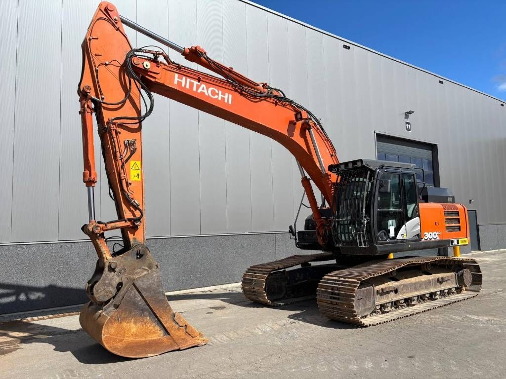 2020 Hitachi ZX300LC-6 crawler excavator, side profile view