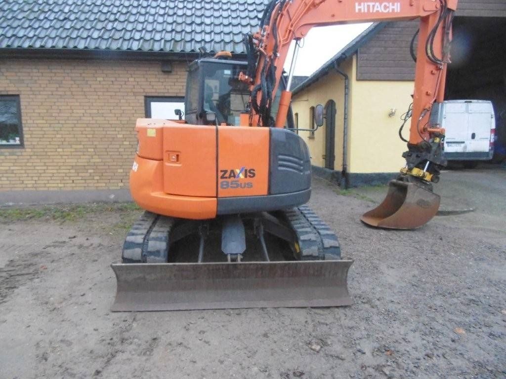 2016 Hitachi 85US mini excavator rear view