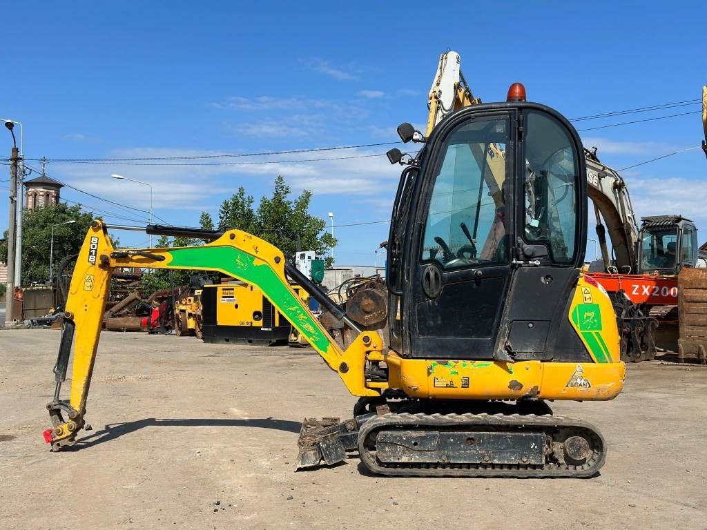 2017 JCB 8018 mini excavator, side view 2017 JCB 8018 mini excavator, side view