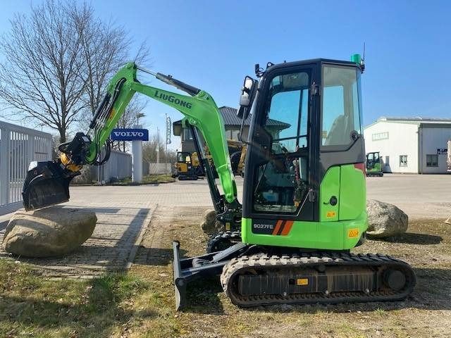 2024 LiuGong 9027 FE mini excavator, side view 2024 LiuGong 9027 FE mini excavator, side view