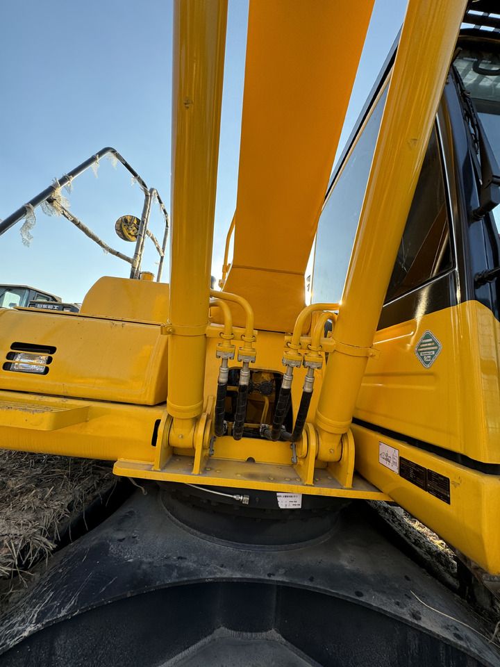2022 Komatsu PC210-8 crawler excavator boom and cab detail