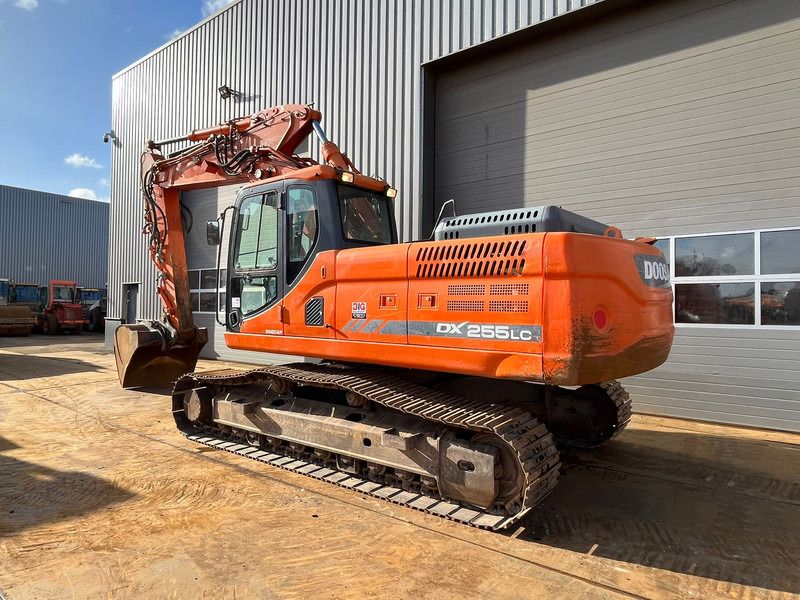 2013 Doosan DX255LC-3 crawler excavator, rear three-quarter view 2013 Doosan DX255LC-3 crawler excavator, rear three-quarter view