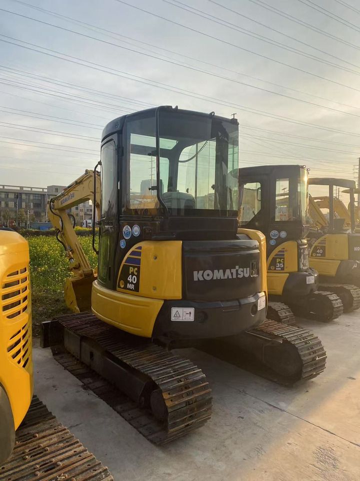 2021 Komatsu PC40MR mini excavator, rear three-quarter view 2021 Komatsu PC40MR mini excavator, rear three-quarter view