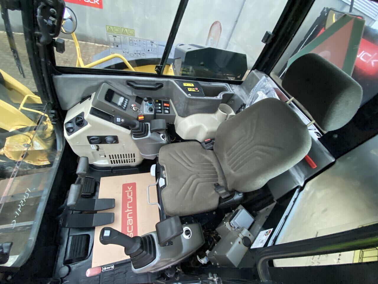 2016 Yanmar VIO80-1A mini excavator interior view 2016 Yanmar VIO80-1A mini excavator interior view