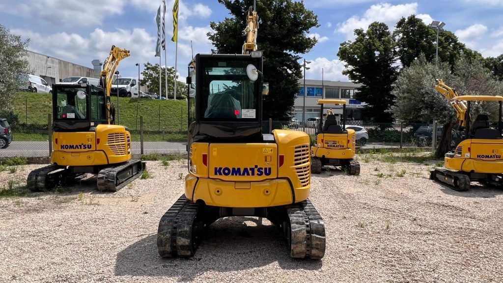 2023 Komatsu PC45 MR-5 mini excavator, rear view 2023 Komatsu PC45 MR-5 mini excavator, rear view