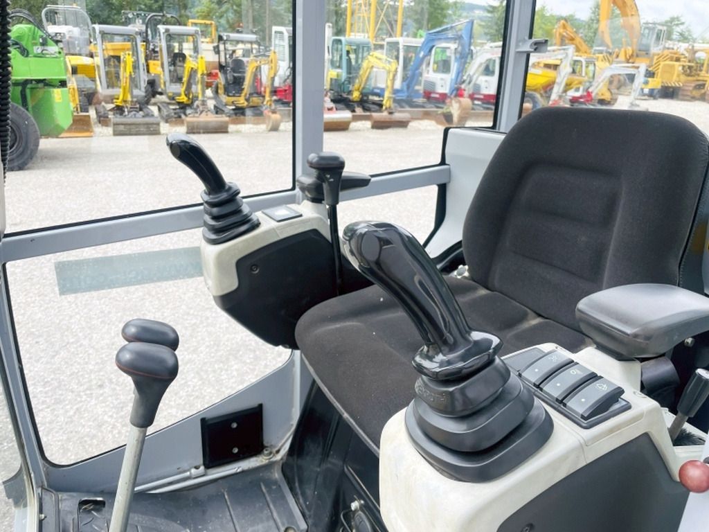 2019 Wacker Neuson ET16 mini excavator interior cab view 2019 Wacker Neuson ET16 mini excavator interior cab view