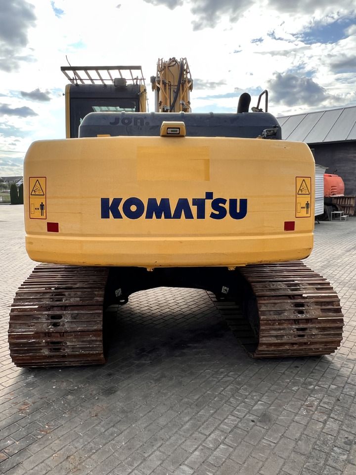 2014 Komatsu PC190LC-8 crawler excavator, rear view 2014 Komatsu PC190LC-8 crawler excavator, rear view