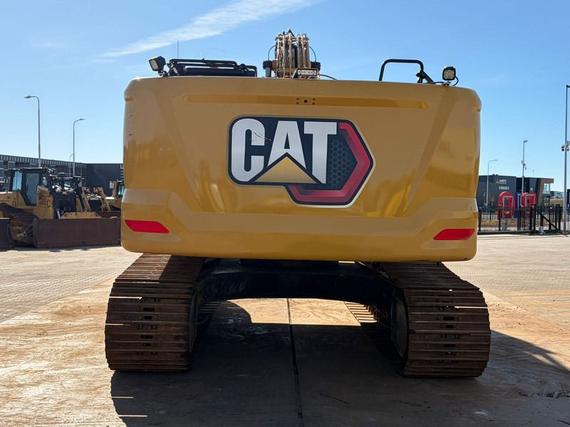 2020 Caterpillar 330 crawler excavator rear view 2020 Caterpillar 330 crawler excavator rear view