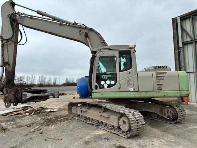2007 Komatsu PC240HRD-8 crawler excavator, side view