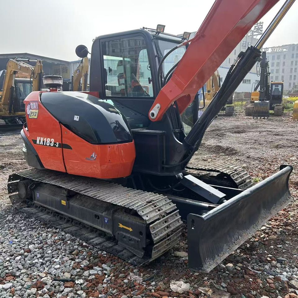 2023 Kubota KX183-3 mini excavator, rear three-quarter view 2023 Kubota KX183-3 mini excavator, rear three-quarter view