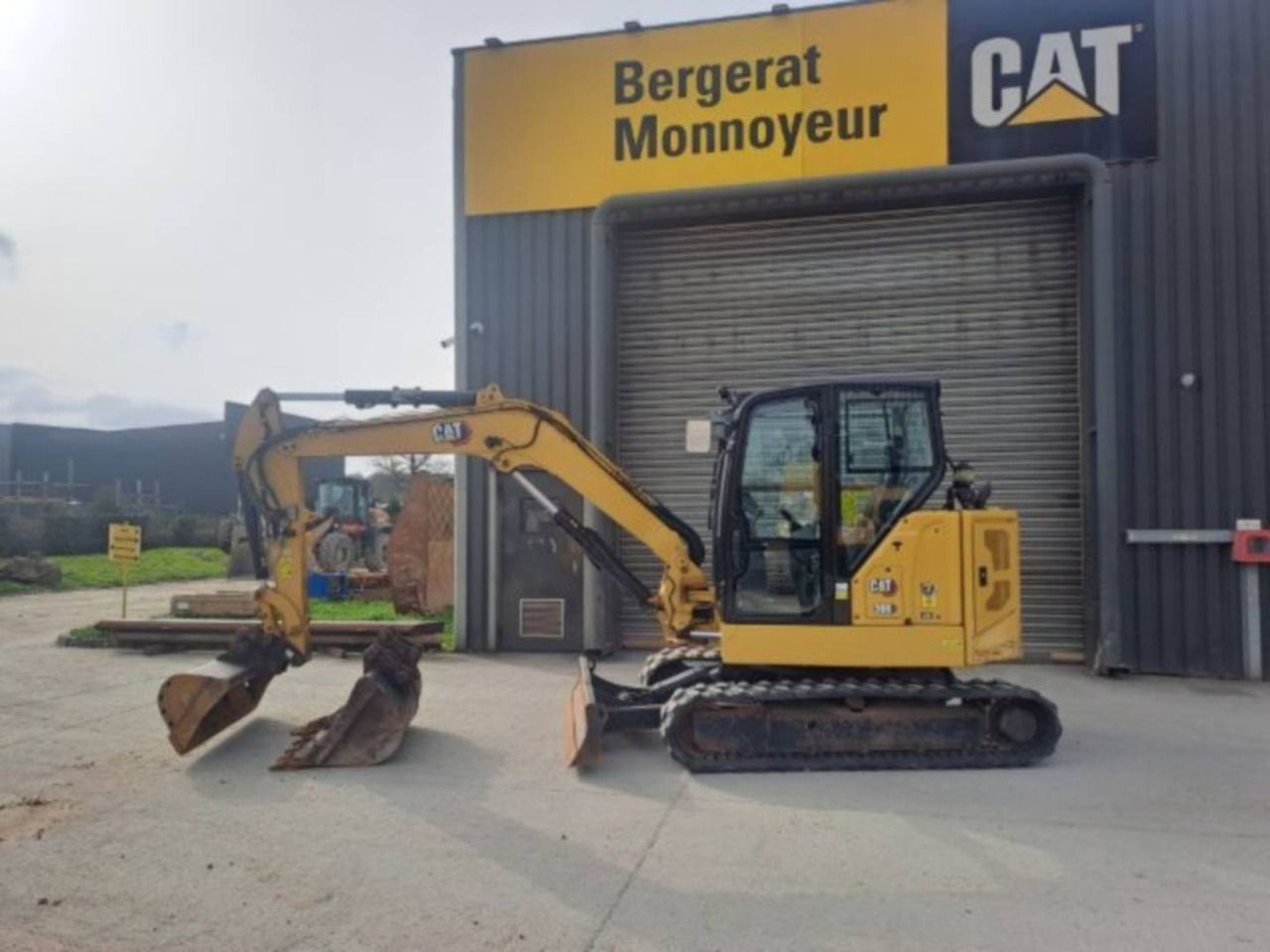 2022 Caterpillar 306CR crawler excavator, side view