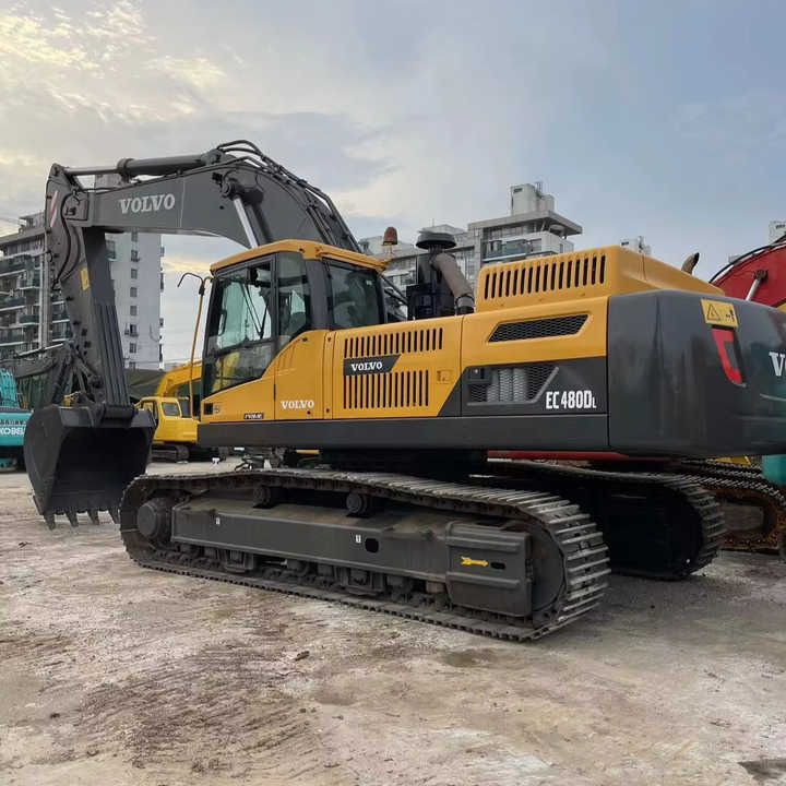 2021 Volvo EC480DL crawler excavator, side view 2021 Volvo EC480DL crawler excavator, side view