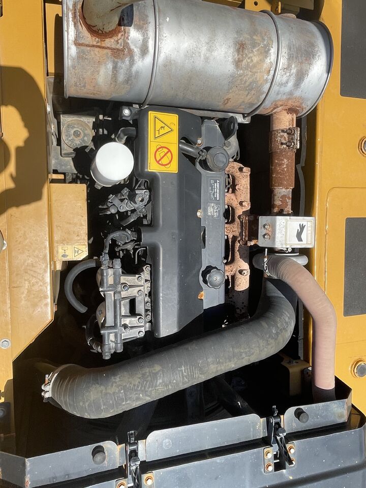 2023 Sany SY245H crawler excavator engine compartment view