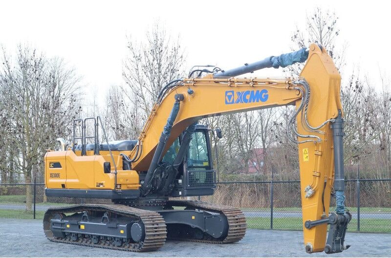 2023 Cummins XE300E Koparka Gąsienicowa