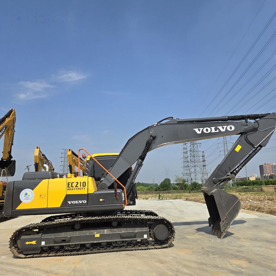 2023 Volvo EC210 crawler excavator, side view 2023 Volvo EC210 crawler excavator, side view