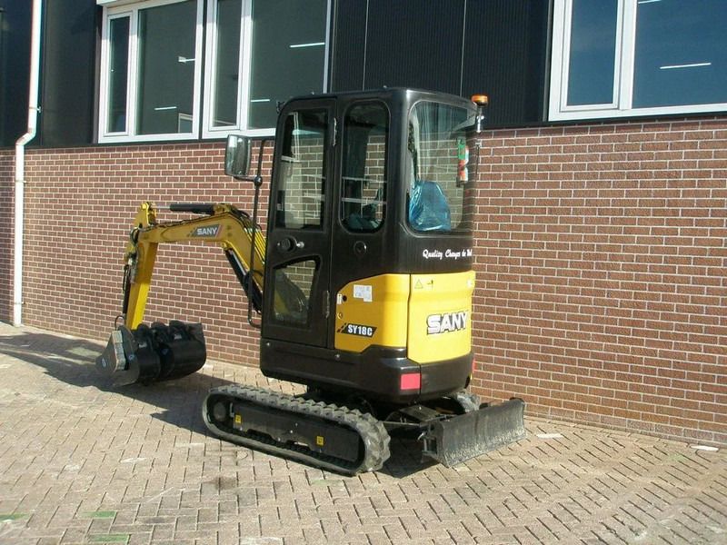 2022 Sany SY18C mini excavator, three-quarter view 2022 Sany SY18C mini excavator, three-quarter view