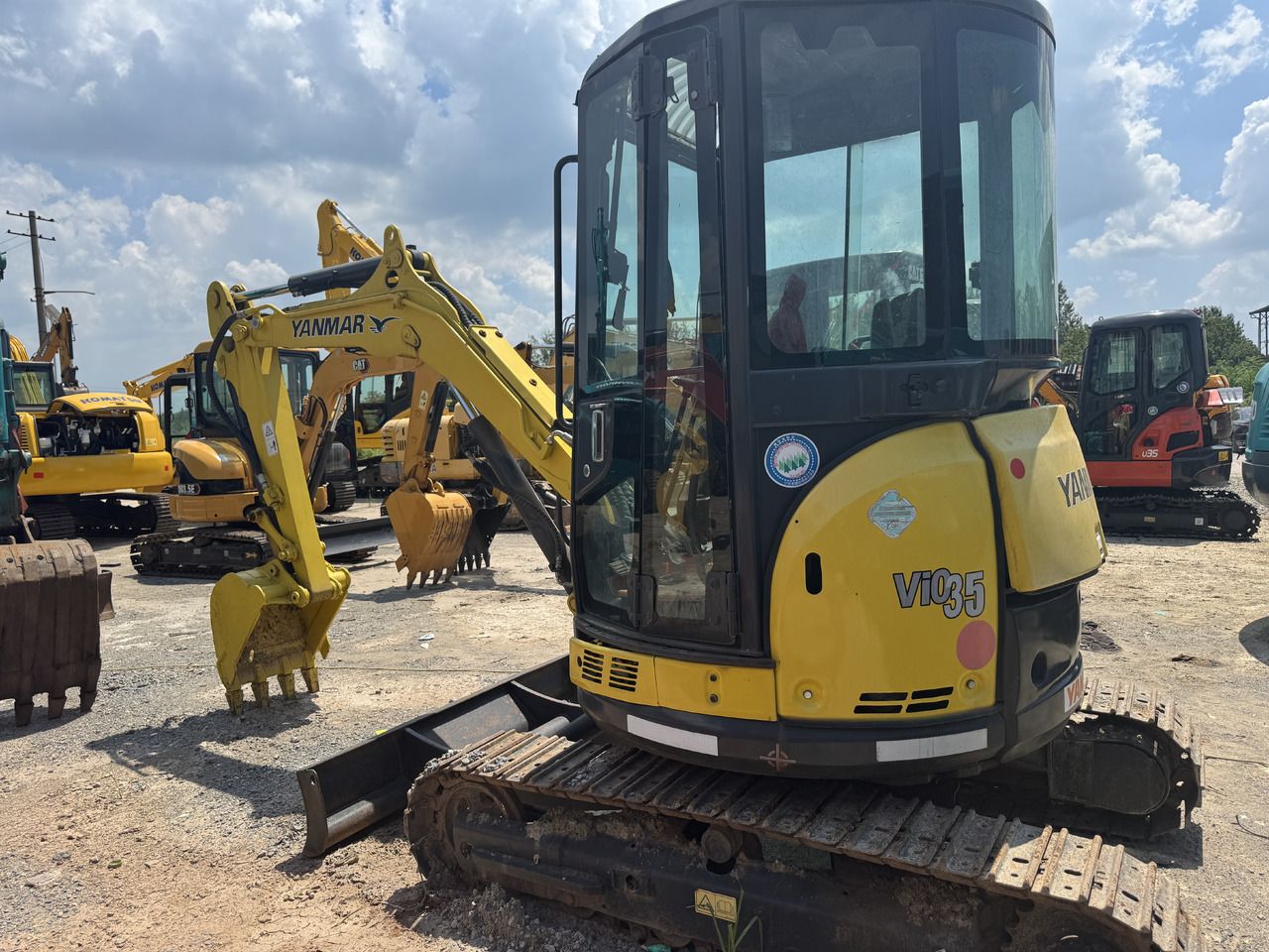 2019 Yanmar VIO35-6 mini excavator, side view 2019 Yanmar VIO35-6 mini excavator, side view