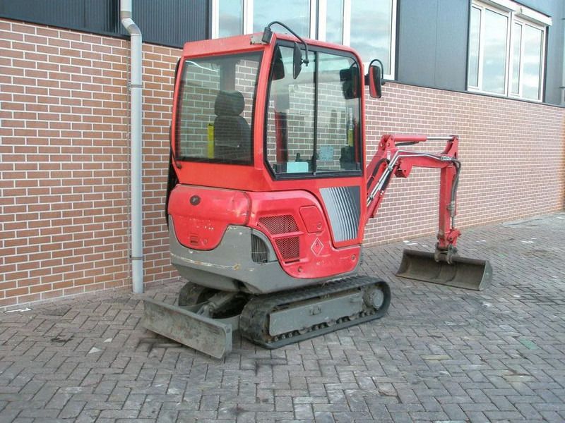 2017 Yanmar SV17 mini excavator rear three-quarter view 2017 Yanmar SV17 mini excavator rear three-quarter view