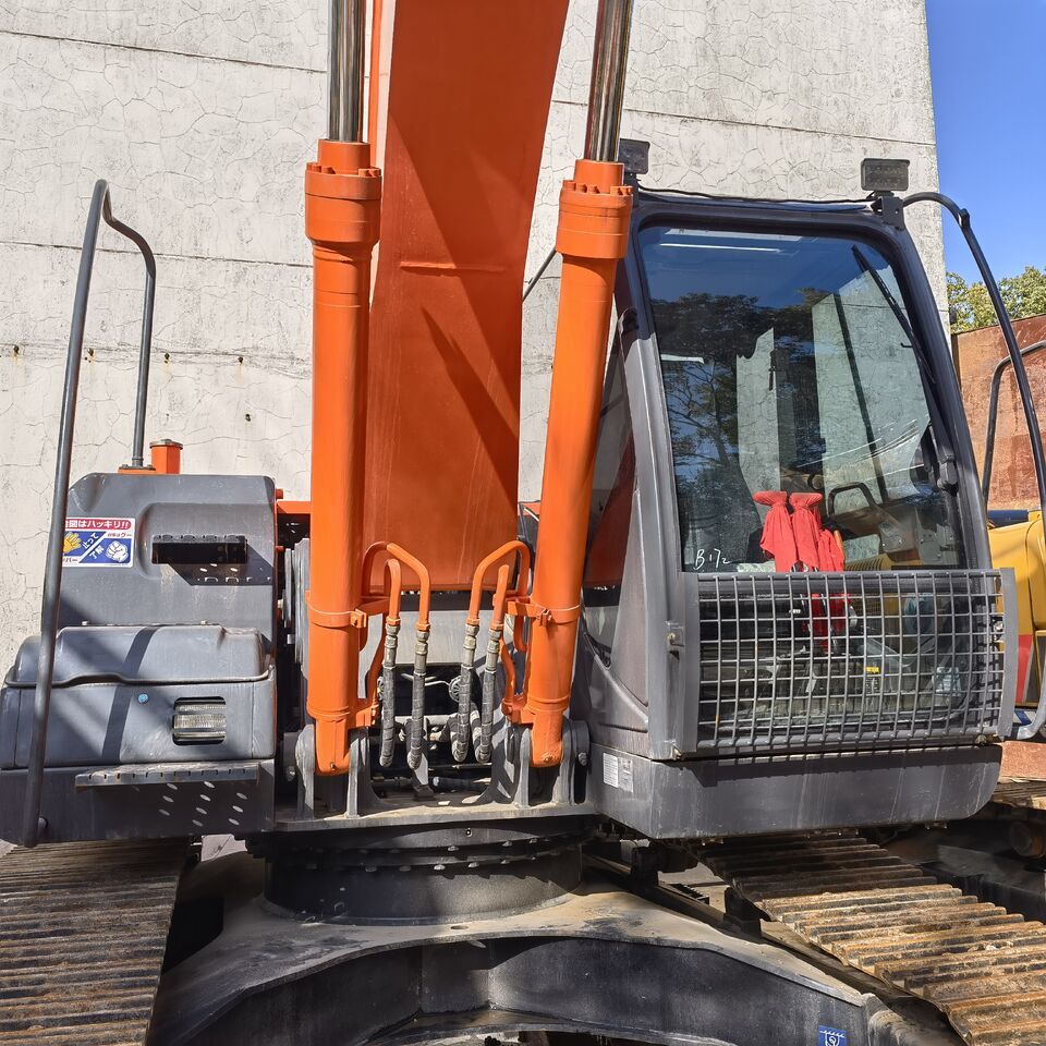 2022 Hitachi ZX200 crawler excavator cab and boom view 2022 Hitachi ZX200 crawler excavator cab and boom view