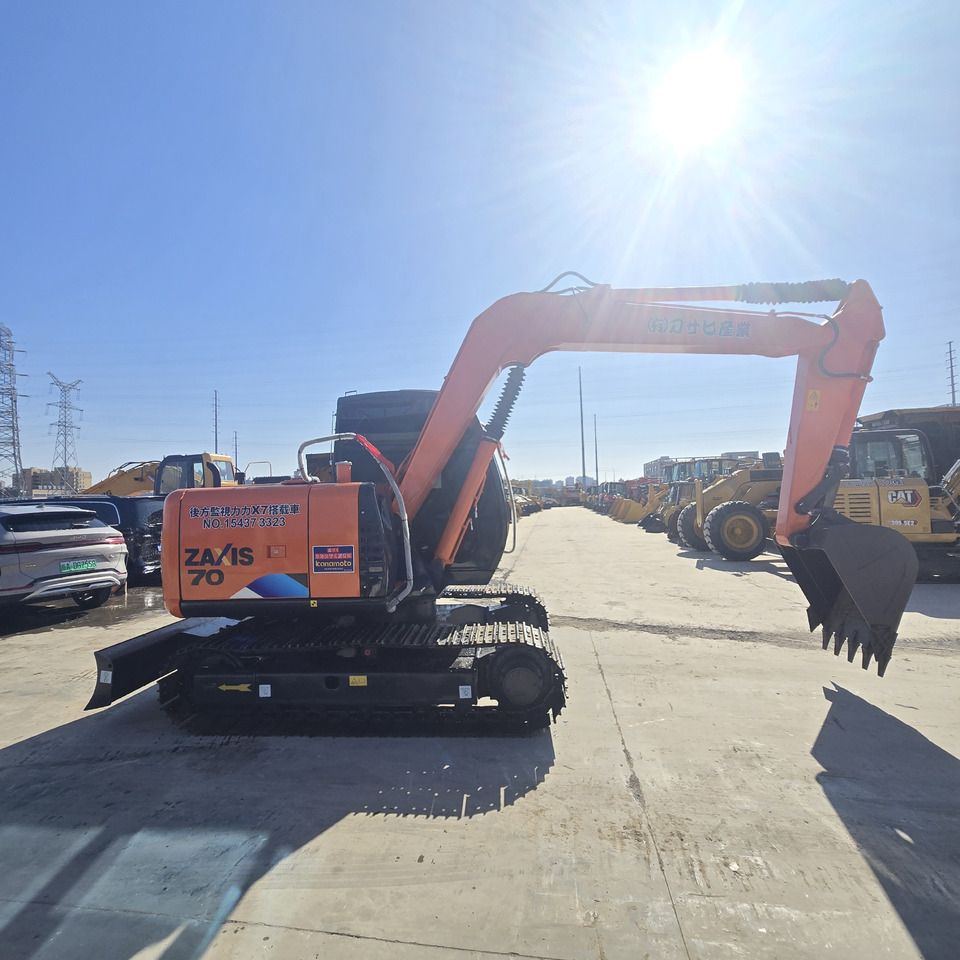 2024 Hitachi Zaxis 70 mini excavator, side profile view 2024 Hitachi Zaxis 70 mini excavator, side profile view