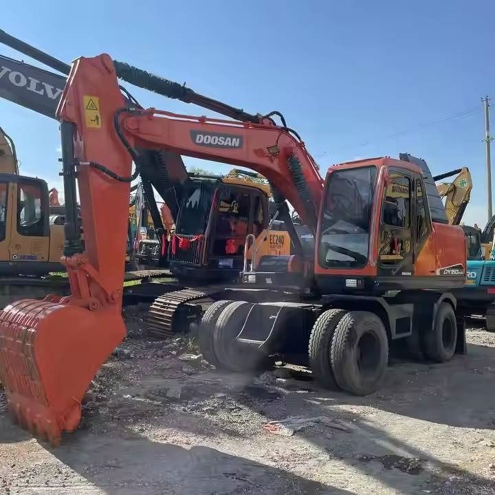 2023 Doosan DX150W-9C Wheel Excavator 2023 Doosan DX150W-9C Wheel Excavator