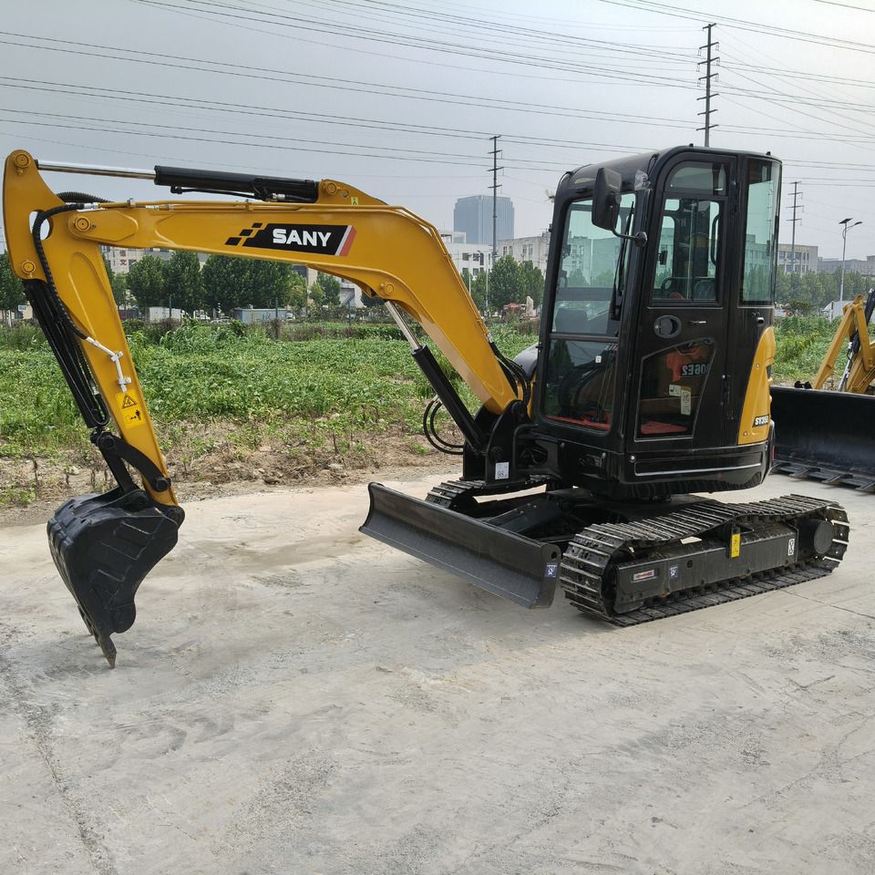 2023 Sany SY35U mini excavator, side view 2023 Sany SY35U mini excavator, side view