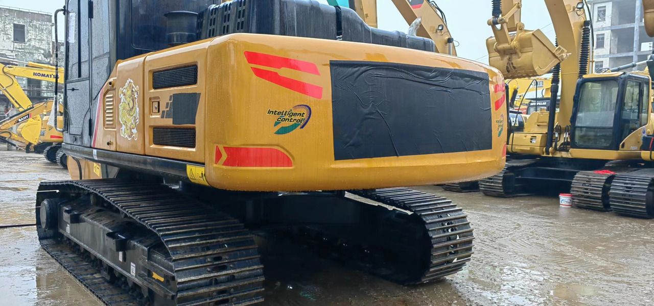 2020 Sany SY215C crawler excavator rear view 2020 Sany SY215C crawler excavator rear view