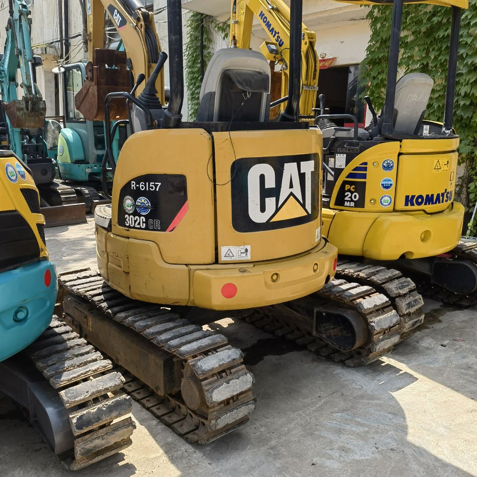 2022 Caterpillar 302C CR mini excavator rear view 2022 Caterpillar 302C CR mini excavator rear view