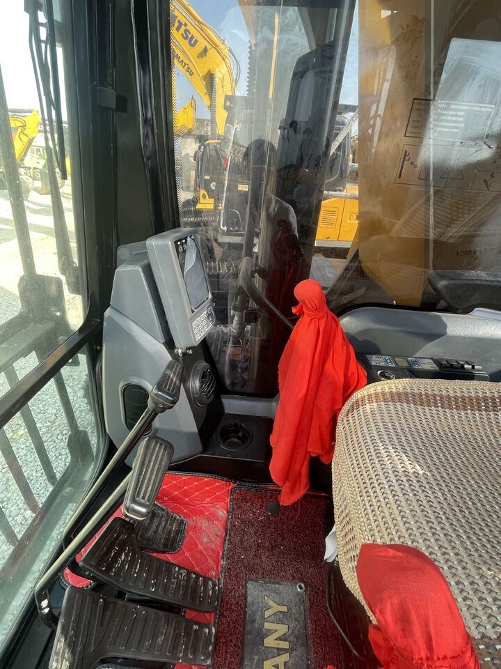 2024 Sany 335H crawler excavator interior cab view 2024 Sany 335H crawler excavator interior cab view