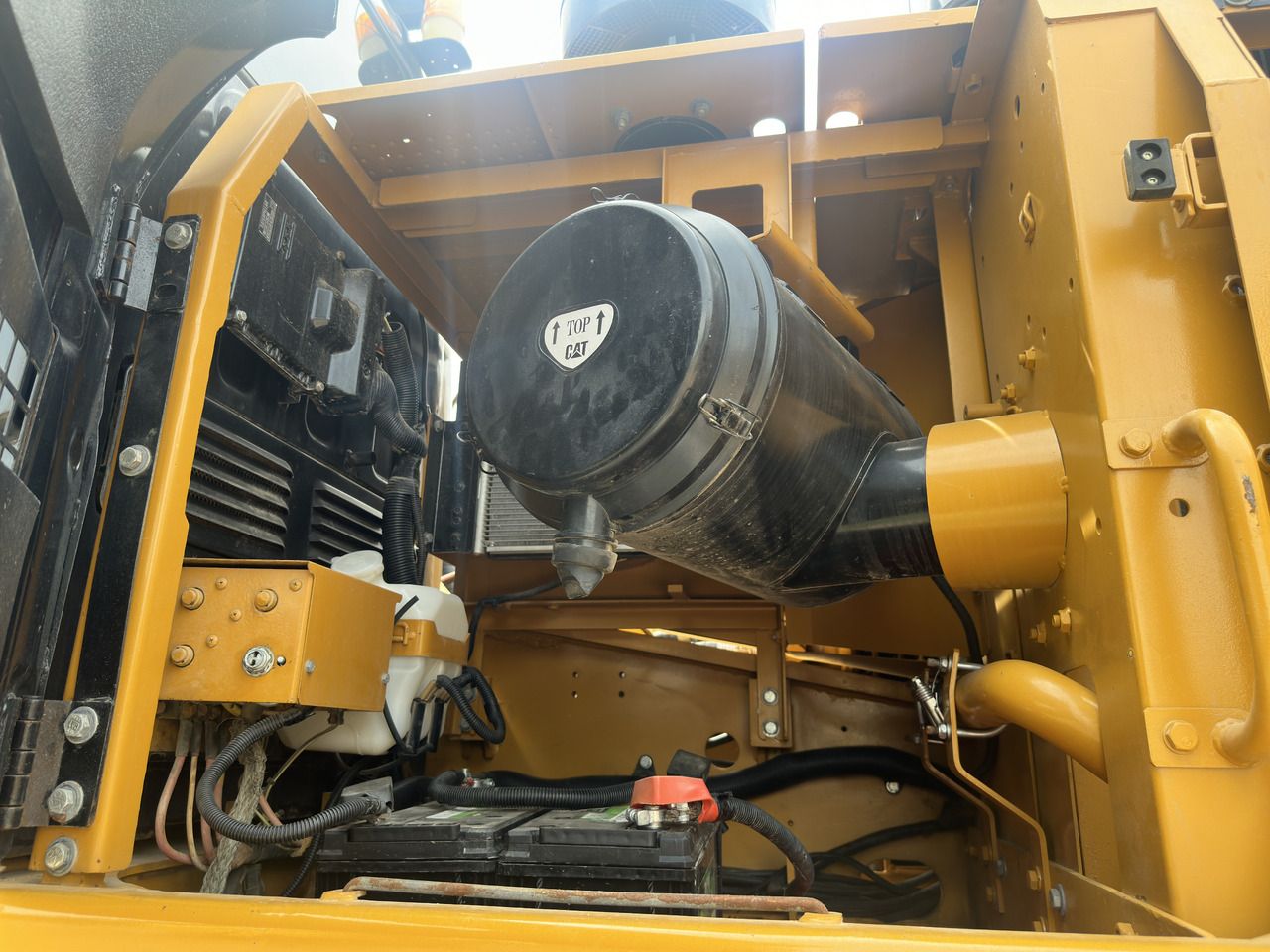 2023 Caterpillar 330D crawler excavator engine compartment view 2023 Caterpillar 330D crawler excavator engine compartment view