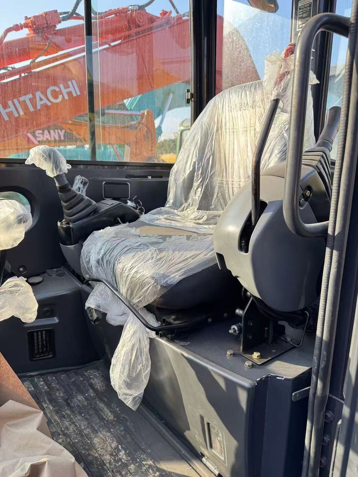 2018 Hitachi ZX50U mini excavator interior view