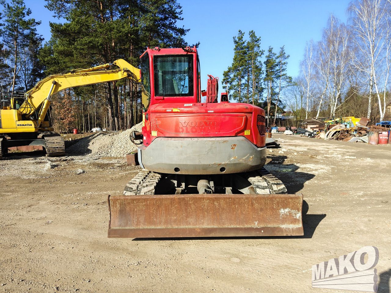2017 Volvo ECR88D crawler excavator, rear view 2017 Volvo ECR88D crawler excavator, rear view