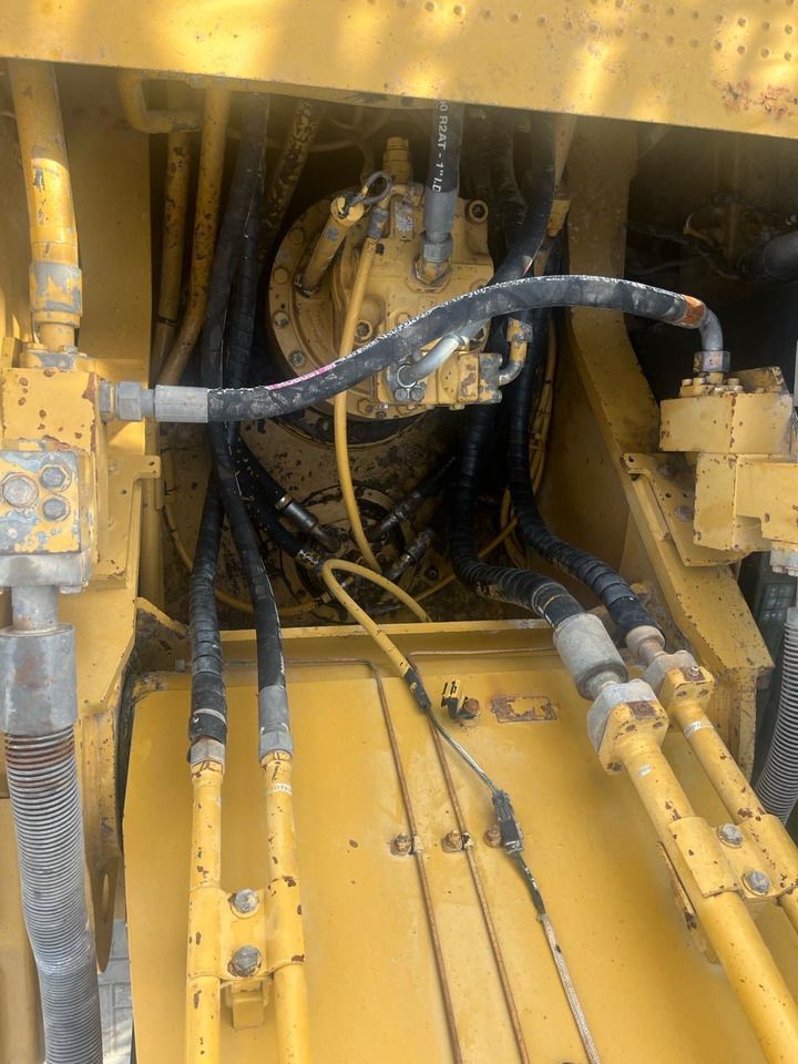 2008 Caterpillar 325DL crawler excavator hydraulic system view 2008 Caterpillar 325DL crawler excavator hydraulic system view